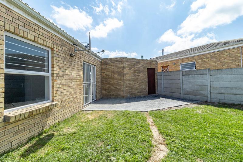 3 Bedroom Property for Sale in Hunters Creek Western Cape